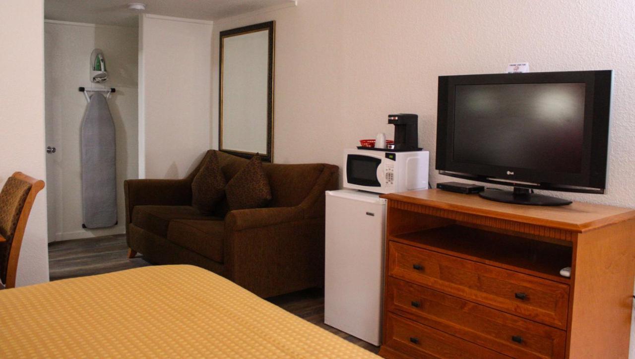 Budget Inn Ontario Zewnętrze zdjęcie
