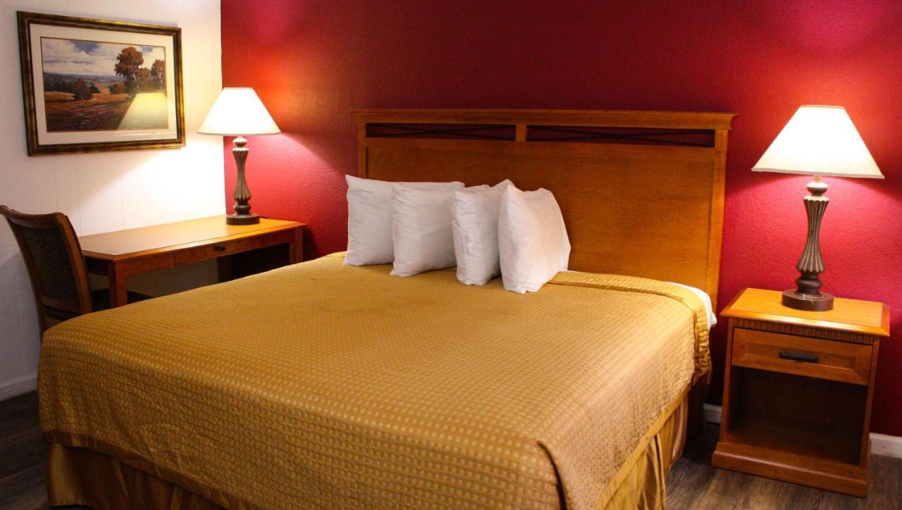 Budget Inn Ontario Zewnętrze zdjęcie
